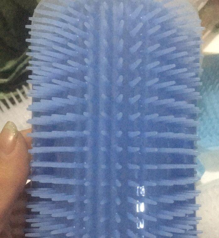 Corner Mounted Pet Grooming Massage Brush And Deshedder