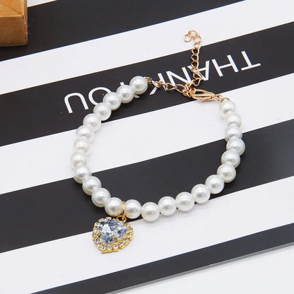Pearl Necklace Cat Collar With Heart Stone
