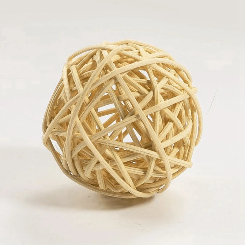4PCS Natural Grass Ball Interactive Toys For Small Pets